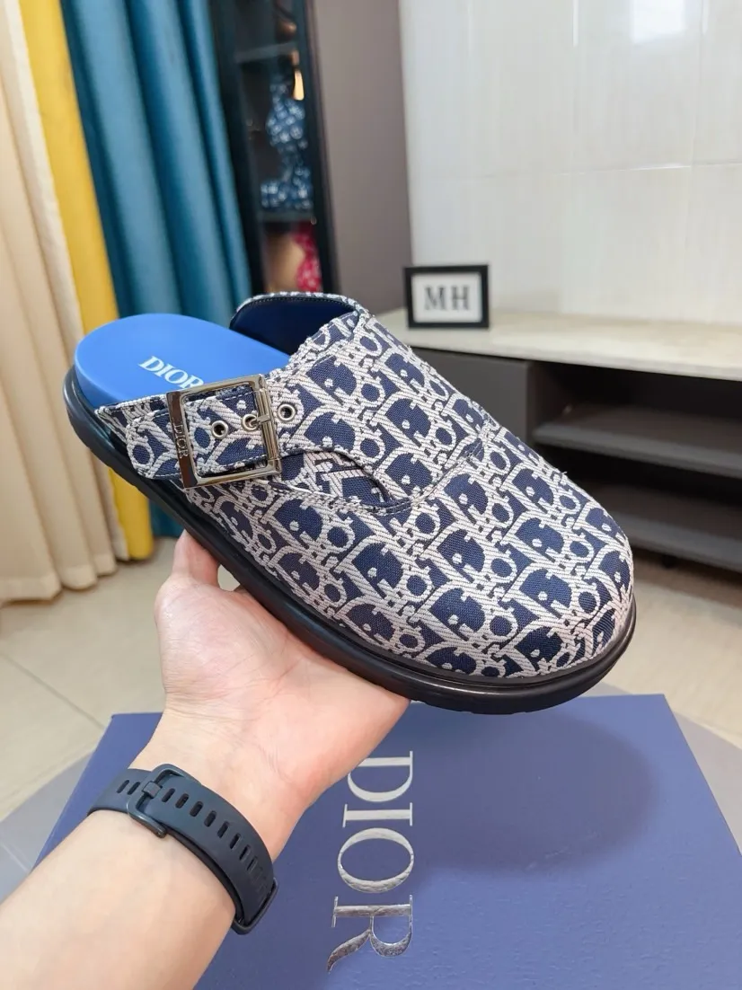 Men's shoes 💰380🌸🌸【Dior】Top purchasing agent 🇮🇹 Di Street Male God half drag counter synchronization, uppers imported from Italy with D logo fabric, high-quality complex splicing craftsmanship, soles: original soles specially provided by the original factory, exclusive event molded soles super comfortable, original factory single goods, 🔍🔍high quality, you can enter and exit the counter at will, welcome to compare, size number 38-45 (order 46)
